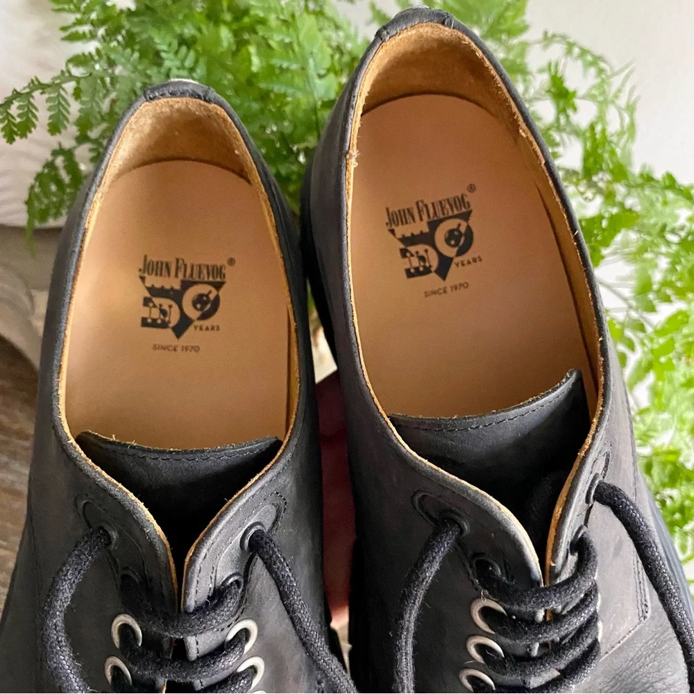 VTG Y2K John Fluevog “Tuesday Everyday Derby” Black Leather Unisex Men 7 Women 9